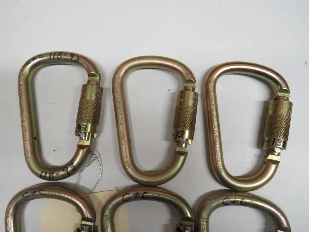 LOT OF 7 CARABINERS Z259.12, 0321, EN362:2004/B, S50-2010, Z359.1(07), MBS, 35KN/7868LBS 09P1 - LIFTING EQUIPMENT