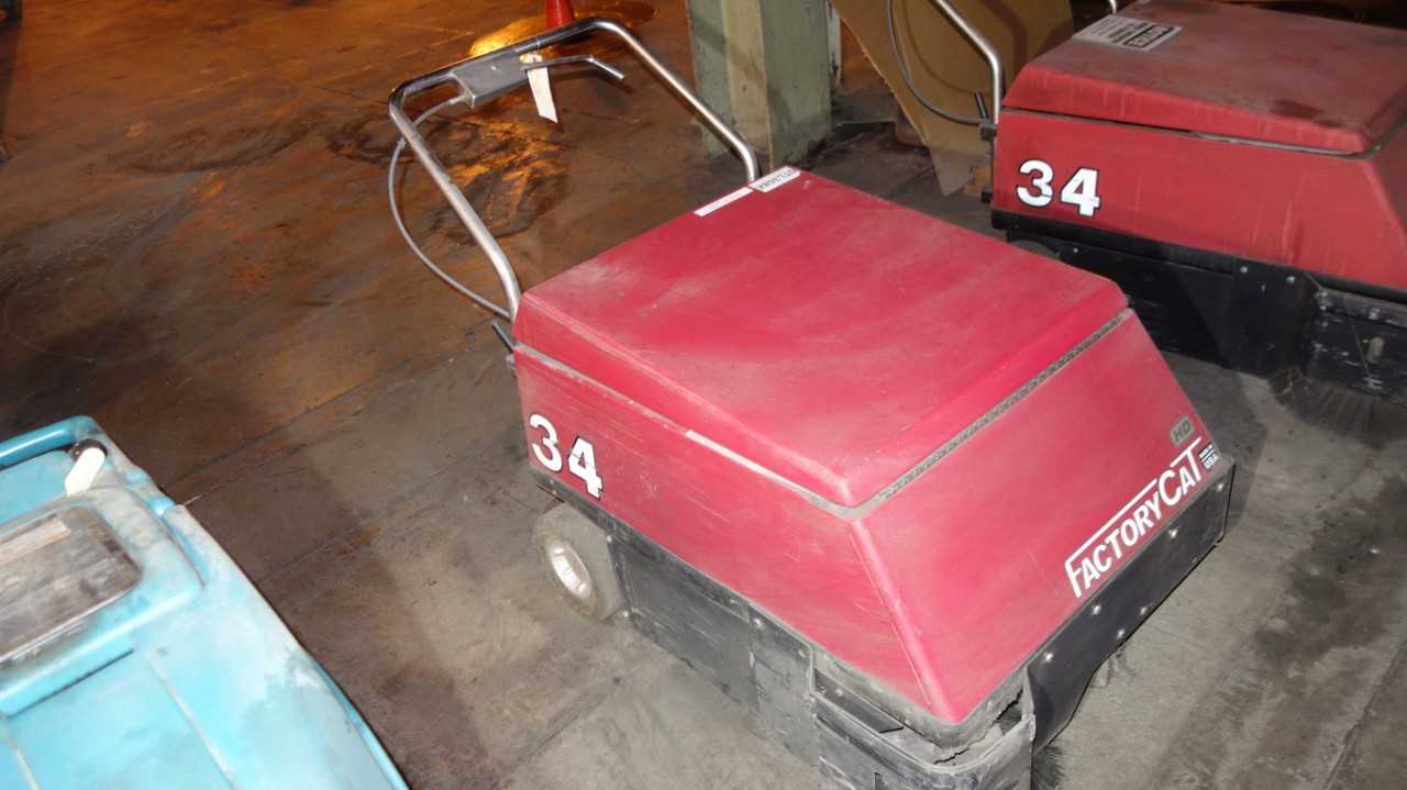FACTORY CAT 34 FLOOR SWEEPER - PLANT & FACILITY