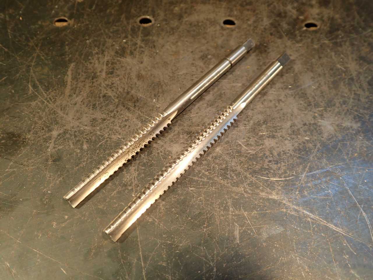 2 Pc Regal Beloit 3/8" -10 ACME LH Hand Taps for Bronze Rough & Finish NA-2G USA - HOLEMAKING TOOLS
