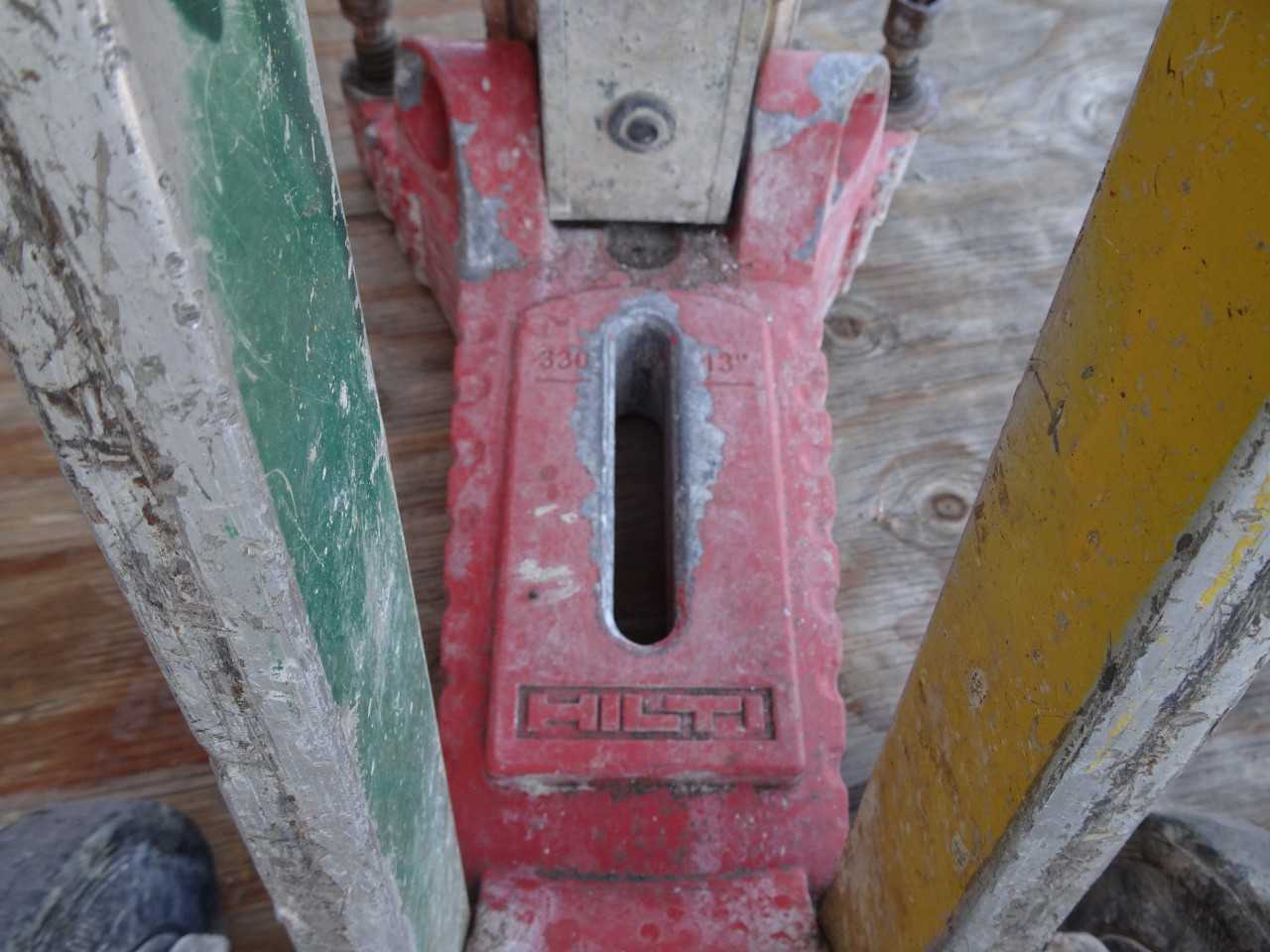 HILTI CORE DRILL STAND - ELECTRIC POWER TOOLS