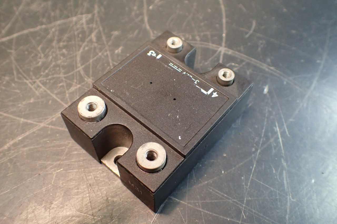 Crydom HD4850-10 Solid State Relay 480V 50A - Good, Label Missing Made in Mexico - ELECTRICAL COMPONENTS