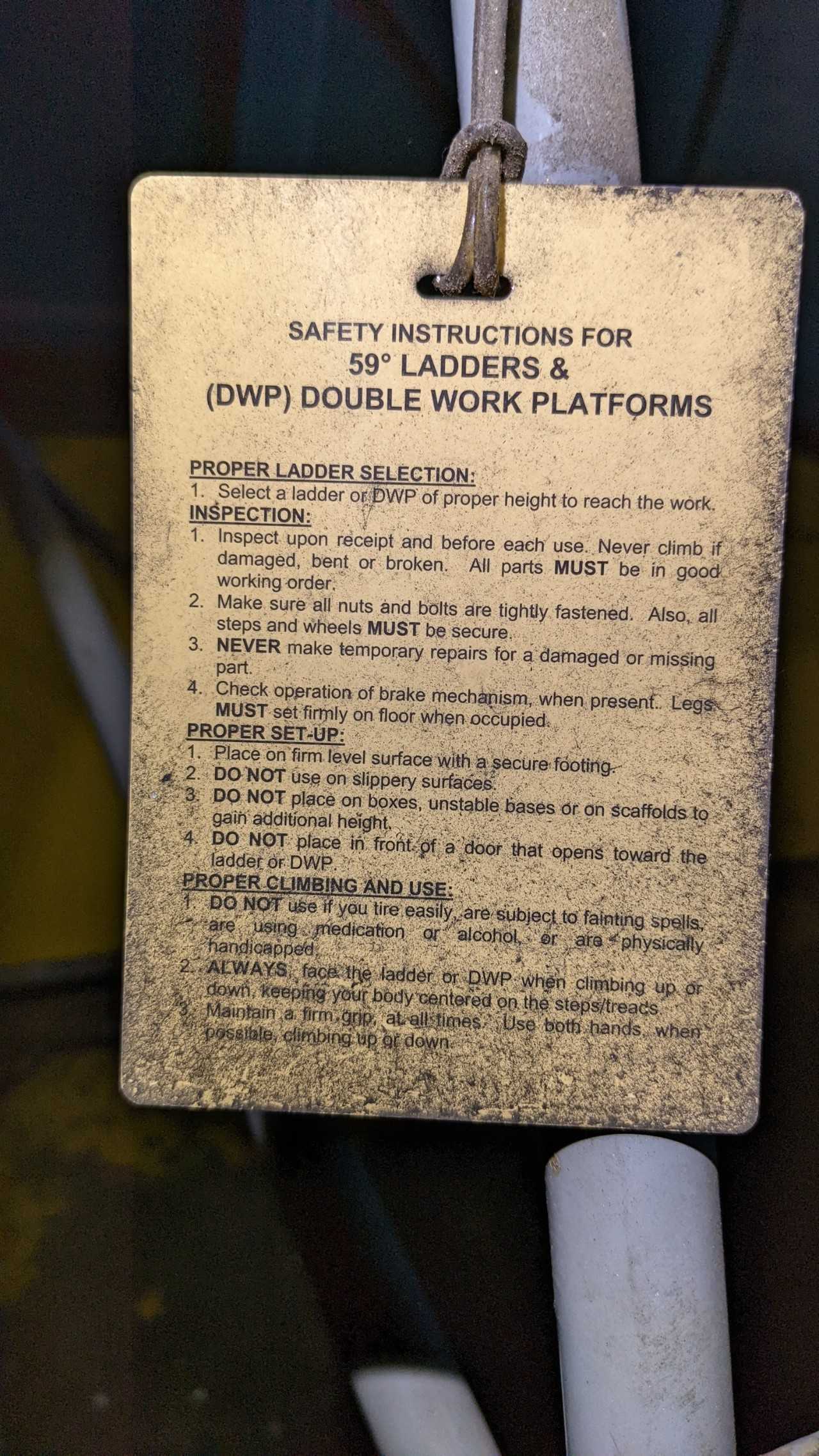 8' step ladder - MATERIAL HANDLING