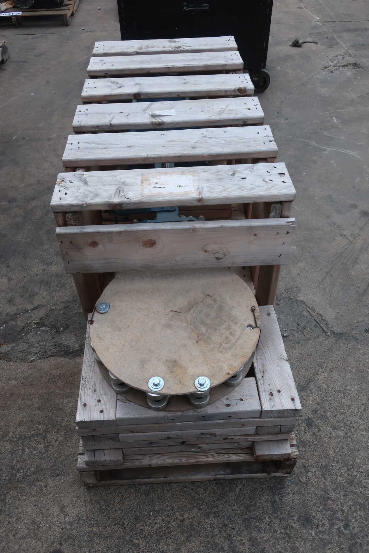 DEZURIK 9678764R001 10IN KNIFE GATE VALVE FLANGED - KNIFE GATE VALVE