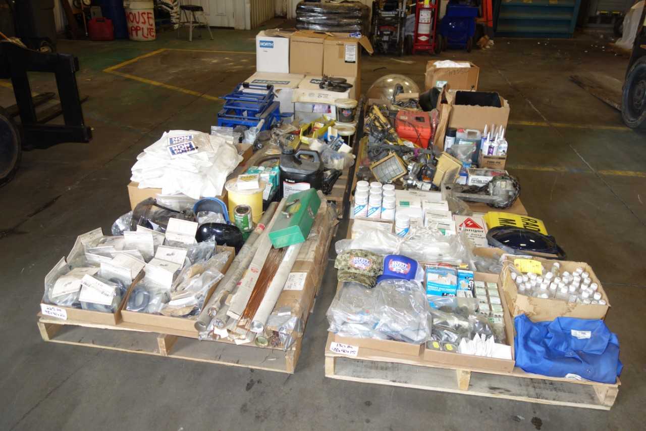 6 PALLETS OF ASSORTED SHOP SUPPLIES - LIGHTING