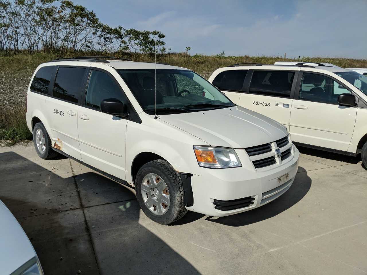 2010 DODGE GRAND RT 3.3L FWD CARAVAN - HYDRO EXCAVATOR TRUCKS 2010 DODGE GRAND RT 3.3L FWD CARAVAN - HYDRO EXCAVATOR TRUCKS