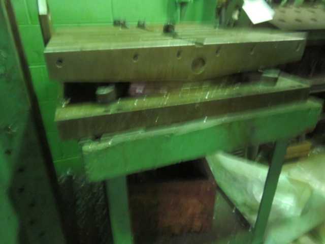 26" x 26" Type M air lift rotary table - MISCELLANEOUS
