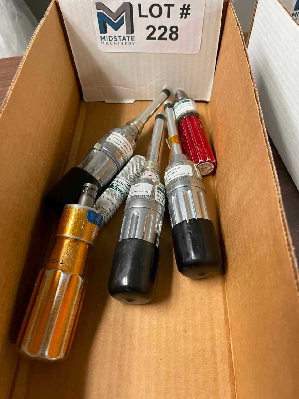 Torque Hand Held Screw Drivers - HAND TOOLS