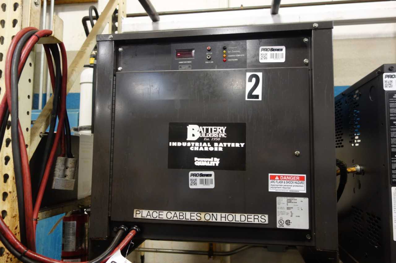 Battery Builders 18Q0865U3D1ZEUM Forklift battery charger (DELAYED REMOVAL) - MATERIAL HANDLING