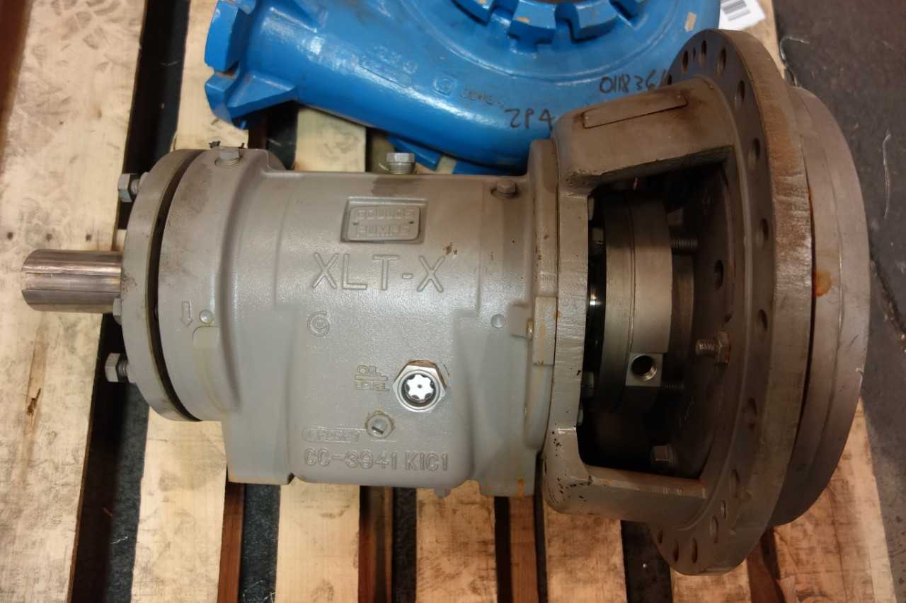 LOT OF ASSORTED PUMP PARTS & ACCESSORIES- GOULDS - PUMPS