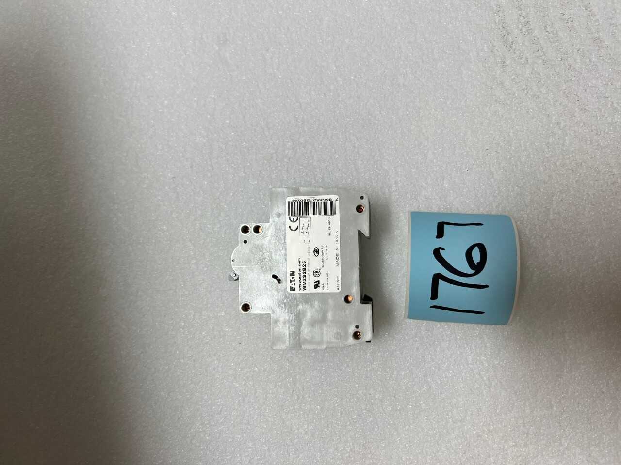 Eaton Circuit Breakers - CIRCUIT BREAKERS
