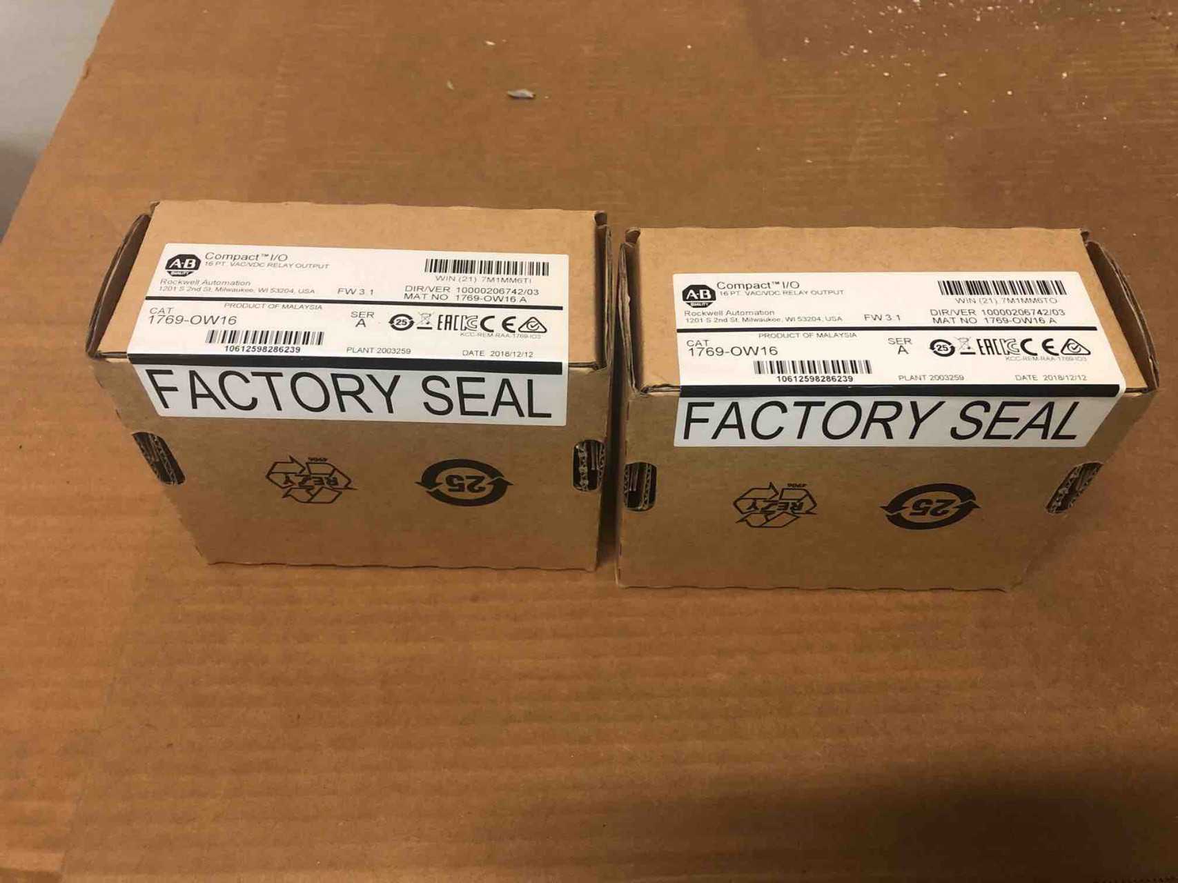 Allen-Bradley 1769-OW16 CompactLogix Module - INDUSTRIAL PARTS