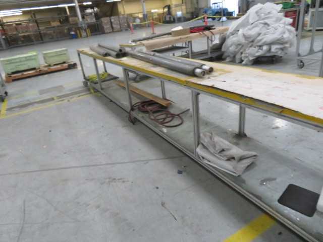 Aluminum Table on wheels - MISCELLANEOUS