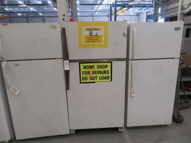 Refrigerator, used - MISCELLANEOUS