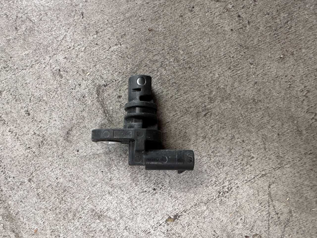 Lot of OEM Camshaft Position Sensor - INSTRUMENTATION