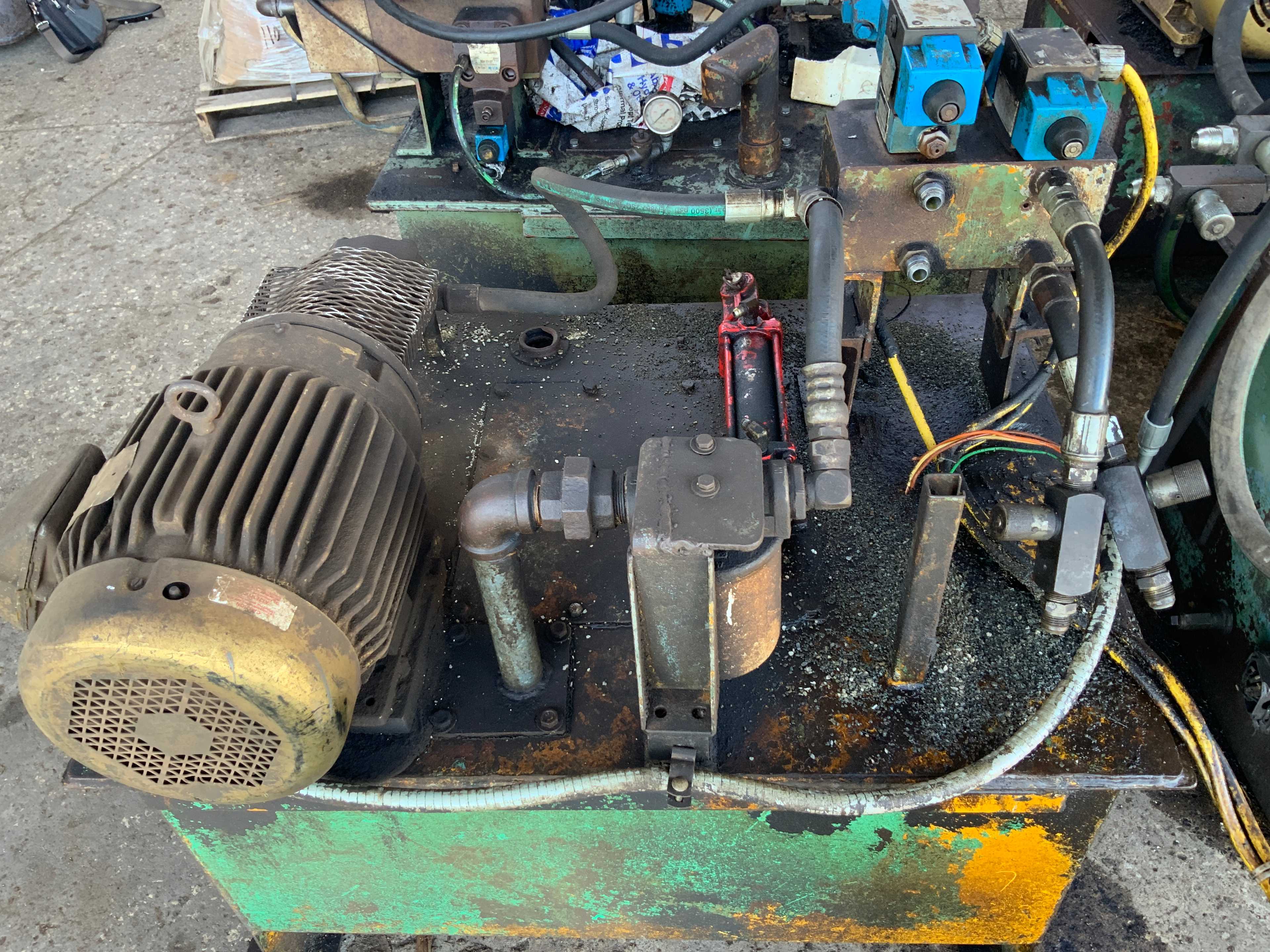QTY 6- HPU, VICKERS PUMPS, BALDOR MOTORS - HYDRAULIC POWER UNITS PARTS & ACCESSORIES