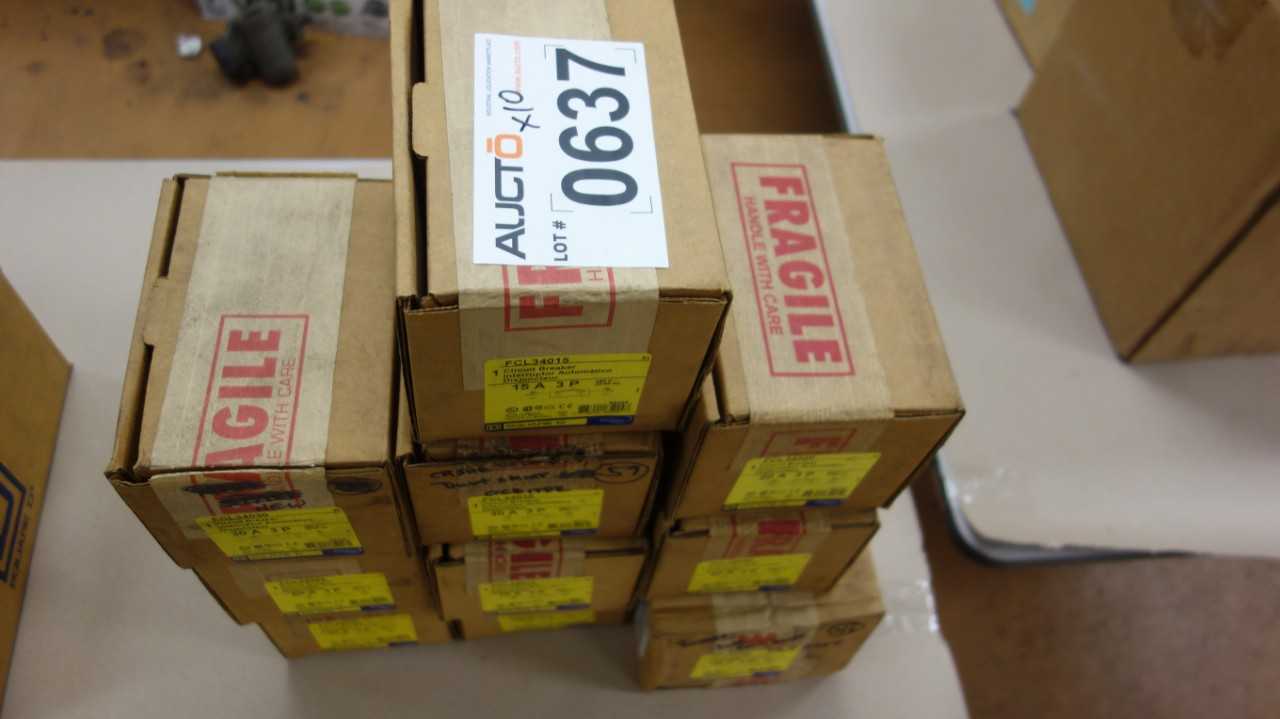 LOT OF 10 ASSORTED SQUARE D CIRCUIT BREAKERS - CIRCUIT BREAKERS