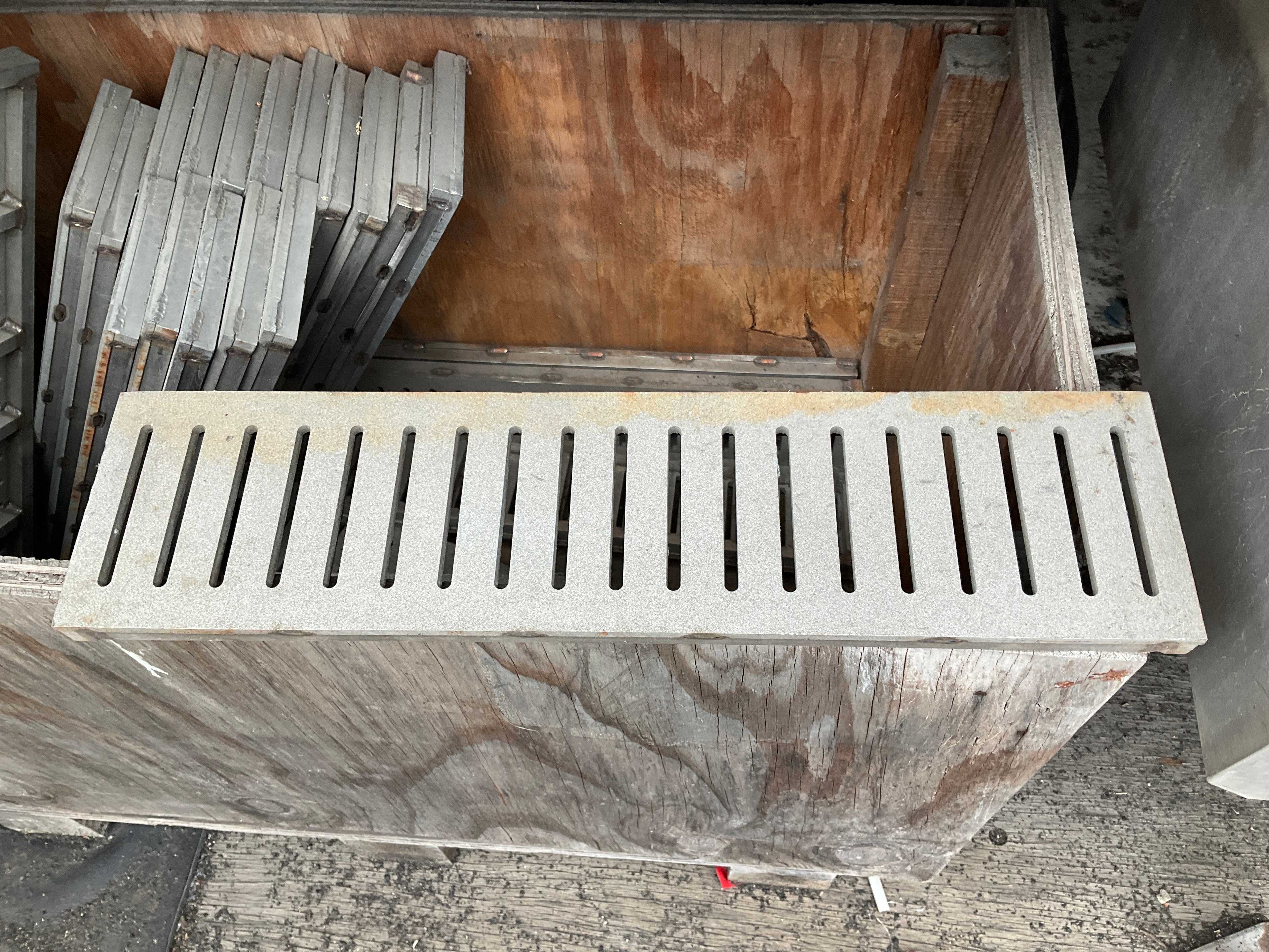 STAINLESS GRATING