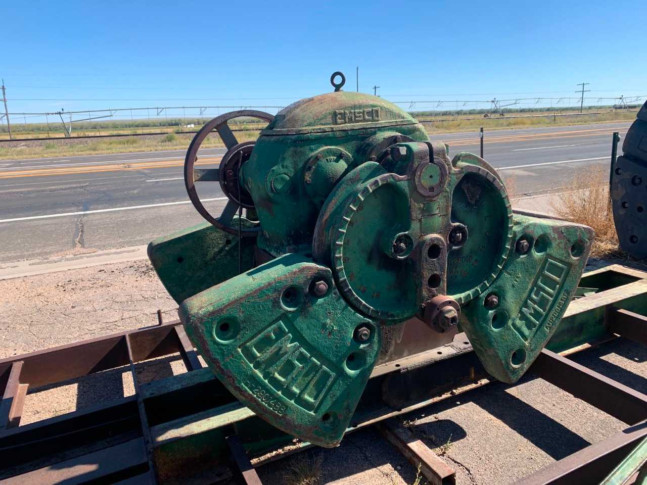 DD-57 w/homemade wide base, 4 wts AH29014 BB, Sampson post head, beam, equalizer, 1 pitman arm, no tailbearing, no saddlebearing - PALLET JACKS