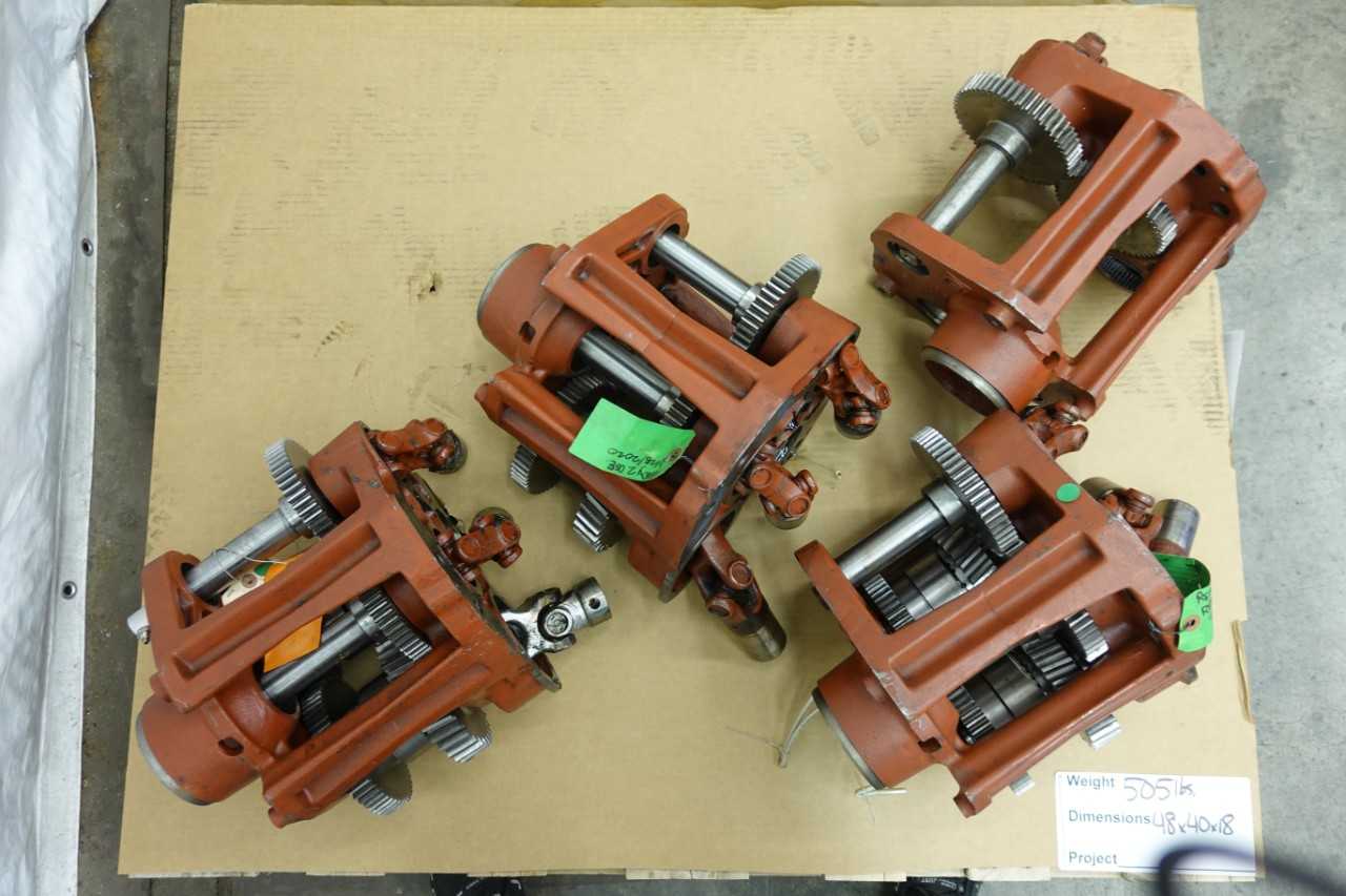 2 PALLETS OF ASSORTED GEAR REDUCERS PARTS - GEAR REDUCERS