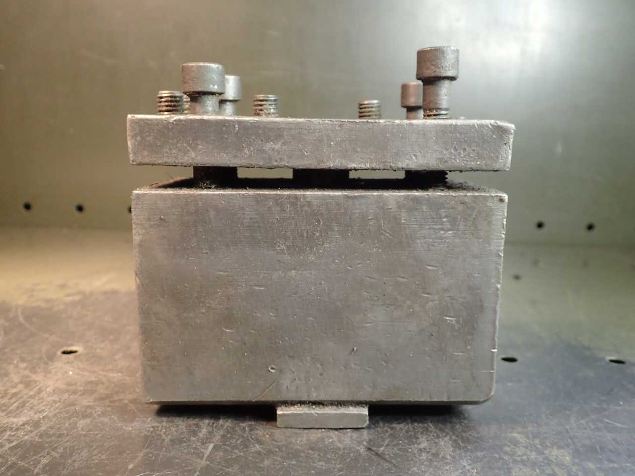 4-3/4” x 2-1/2” Set Screw Riser Block Lathe Tool Post, 1-1/4” Base Slot, Used - MACHINING ACCESSORIES & TOOLING