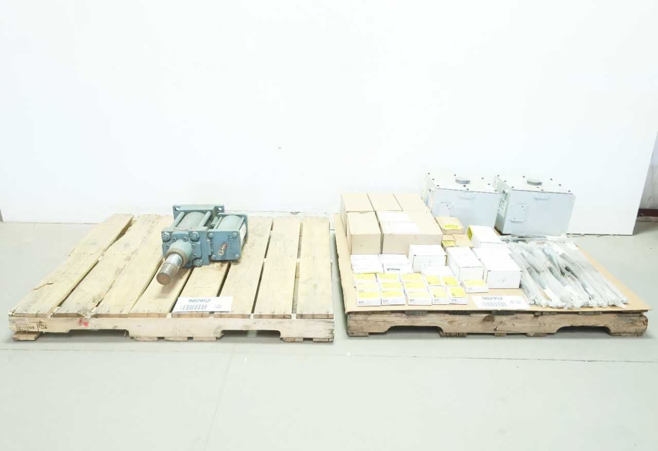 2 PALLETS OF ASSORTED HYDRAULIC SHOCK ABSORBER, HYDRAULIC PUMP RESERVOIR, HYDRAULIC VALVE MANIFOLD, CHECK VALVES, NEED VALVES - VALVES