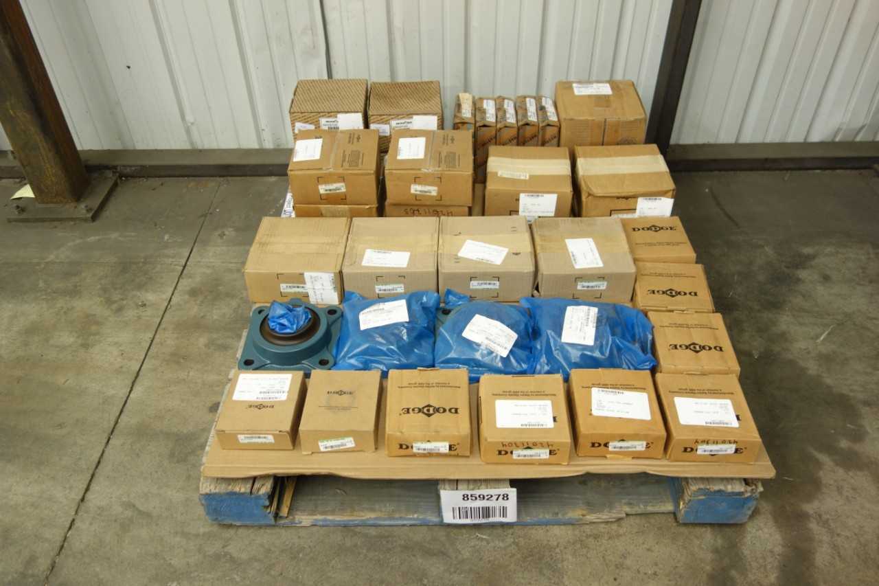 PALLET OF ASSORTED FLANGE BEARINGS - BEARINGS