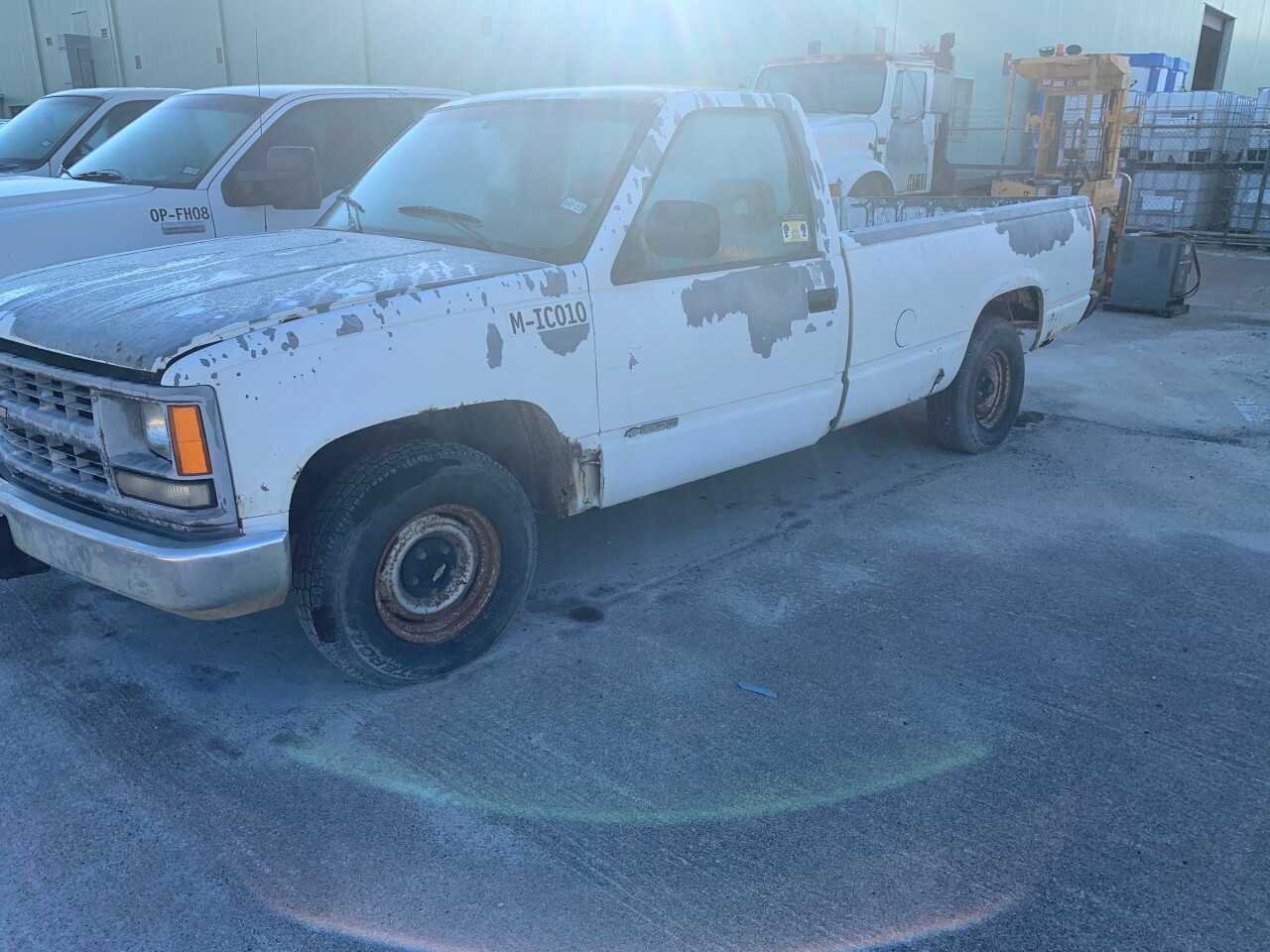1994 Chevrolet C1500 Pickup Truck - HYDRO EXCAVATOR TRUCKS