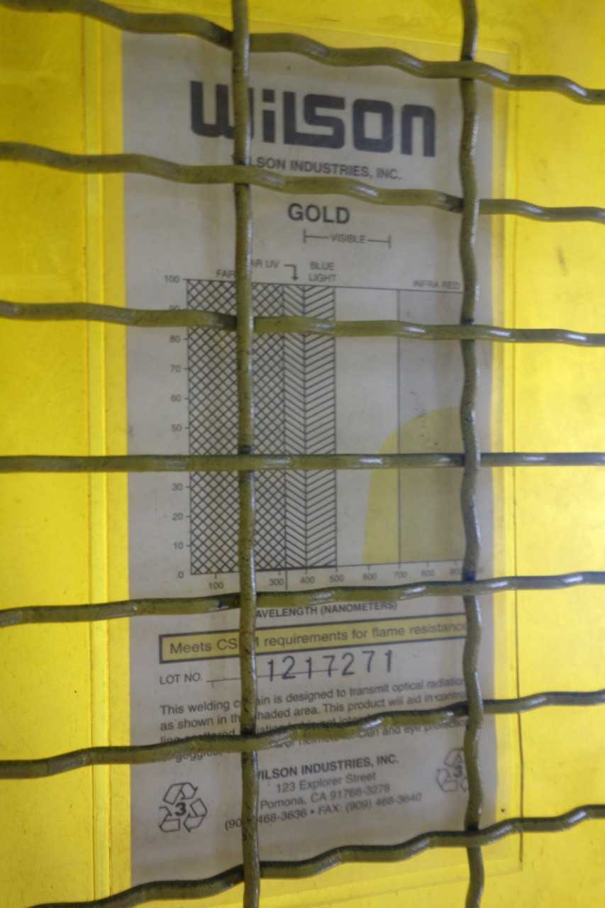 Wilson Industries Gold 9x welding curtains and steel mesh supports - WELDING EQUIPMENT
