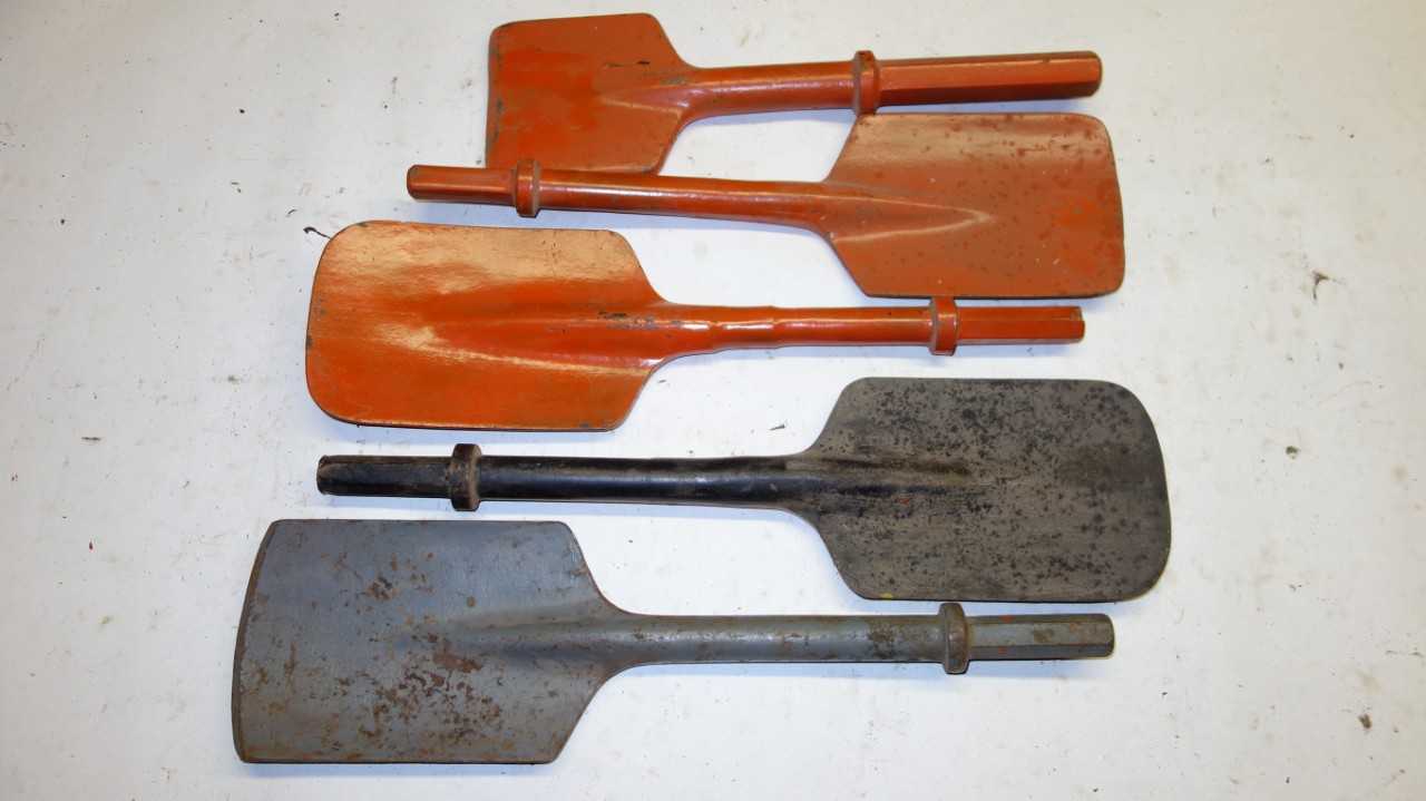 LOT OF 5 ASSORTED JACK HAMMER SPADES - ELECTRIC POWER TOOLS