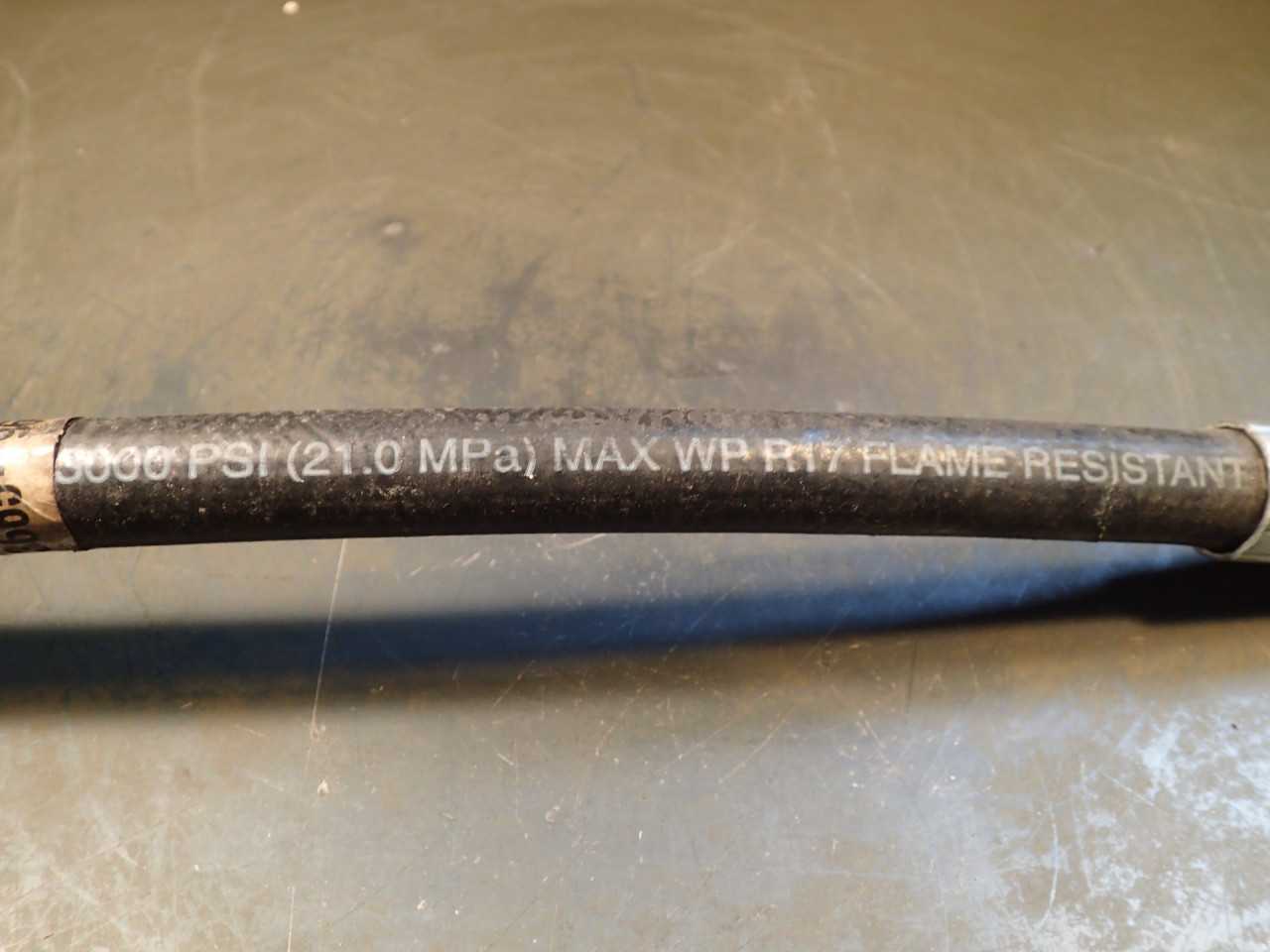 Gates 8M3K Hydraulic Hose 15-3/4" end to CL -8 Female JIC x -8 Female JIC 90 NOS - INDUSTRIAL PARTS