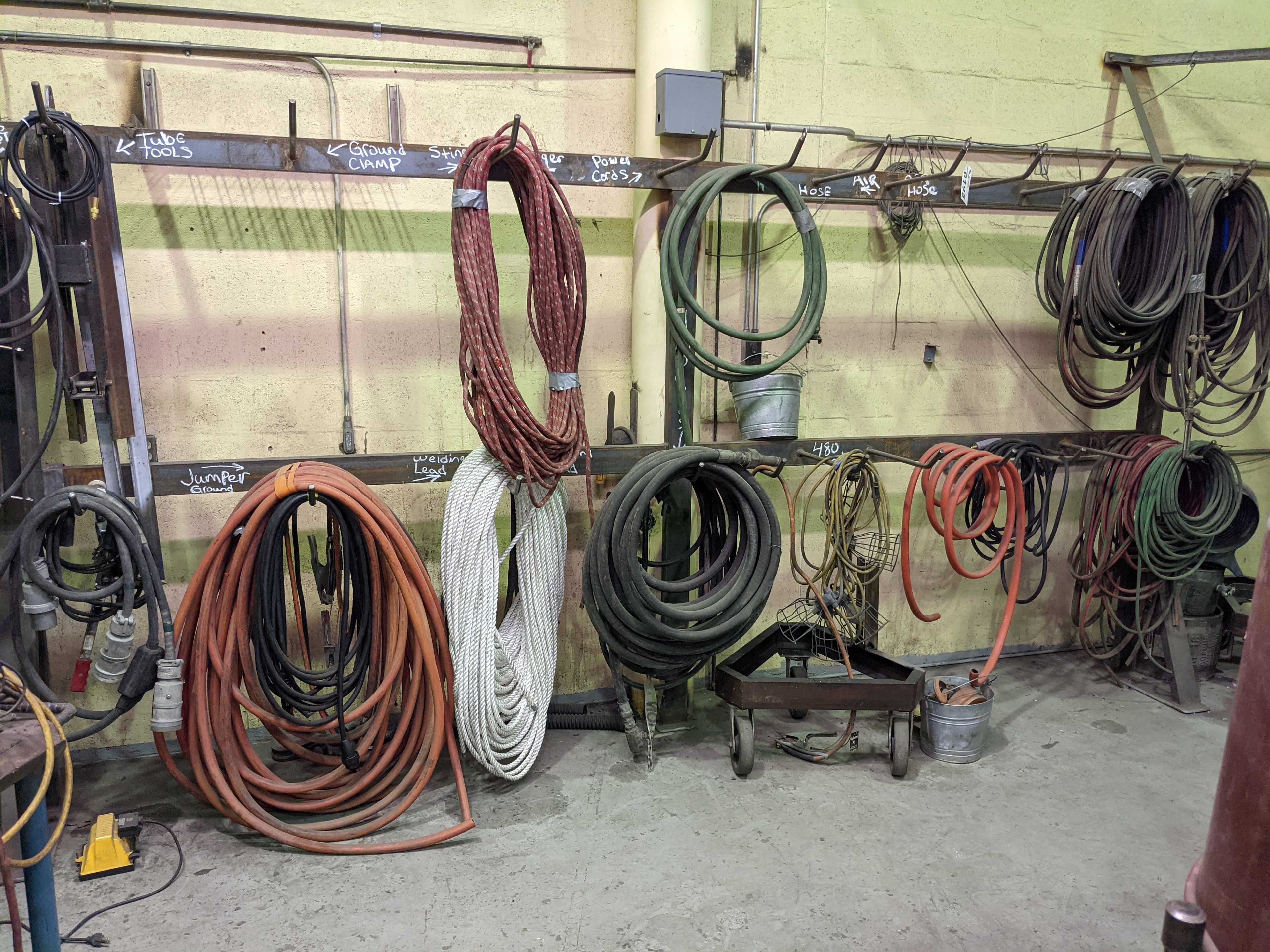 ASSORTED WELDING CABLES AND HOSE - WELDING EQUIPMENT ASSORTED WELDING CABLES AND HOSE - WELDING EQUIPMENT