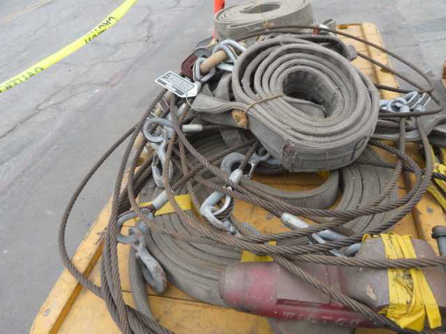 Wilton Vice and rigging items, plus cart - MISCELLANEOUS