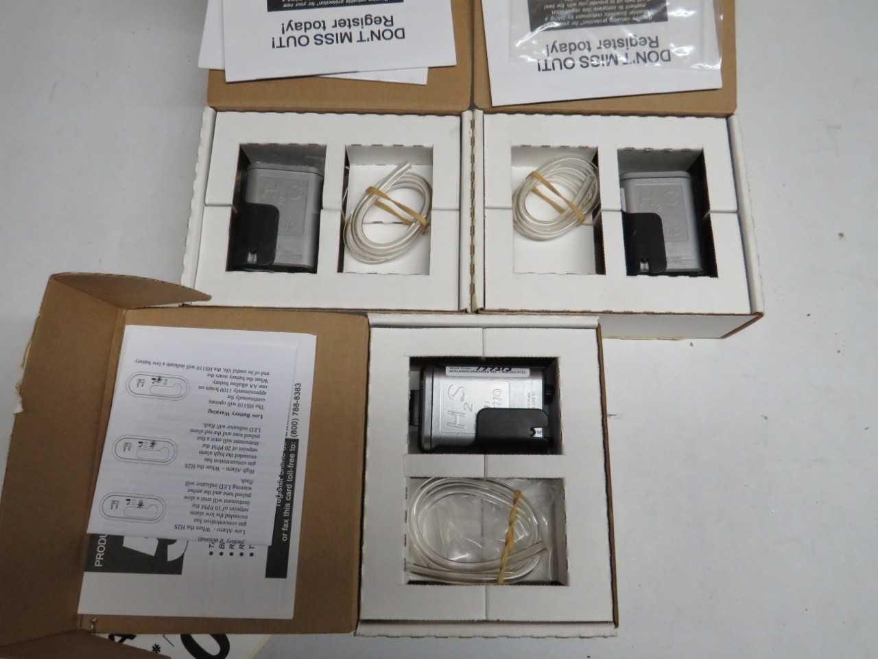 LOT OF 3 INDUSTRIAL SCIENTIFIC CORPORATION HS11O HS110 1010-0030 HYDROGEN SULFIDE MONITOR - ELECTRIC POWER TOOLS