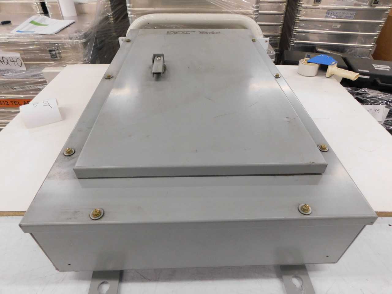 Lot of Quantity 1x AB373 Electrical Enclosure - ELECTRICAL ENCLOSURES