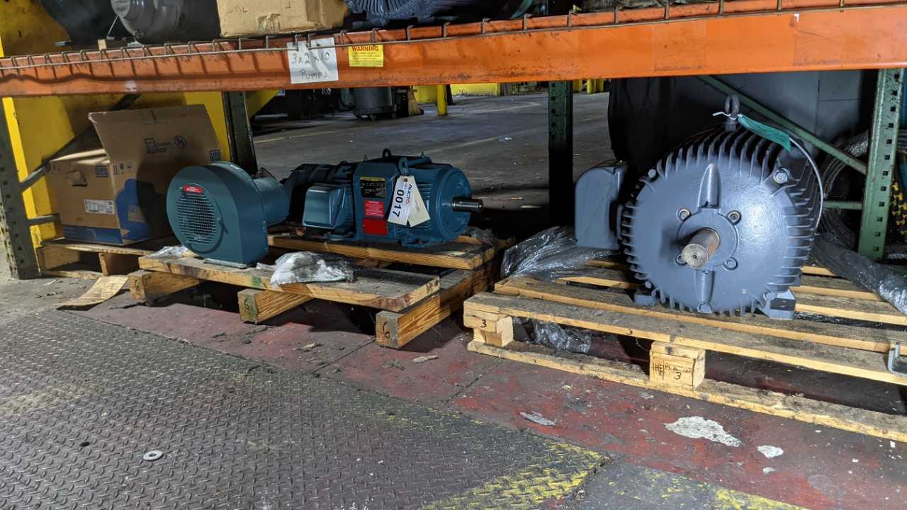 Lot of 3 pallets of motors Super E 230/460 - ELECTRIC MOTORS