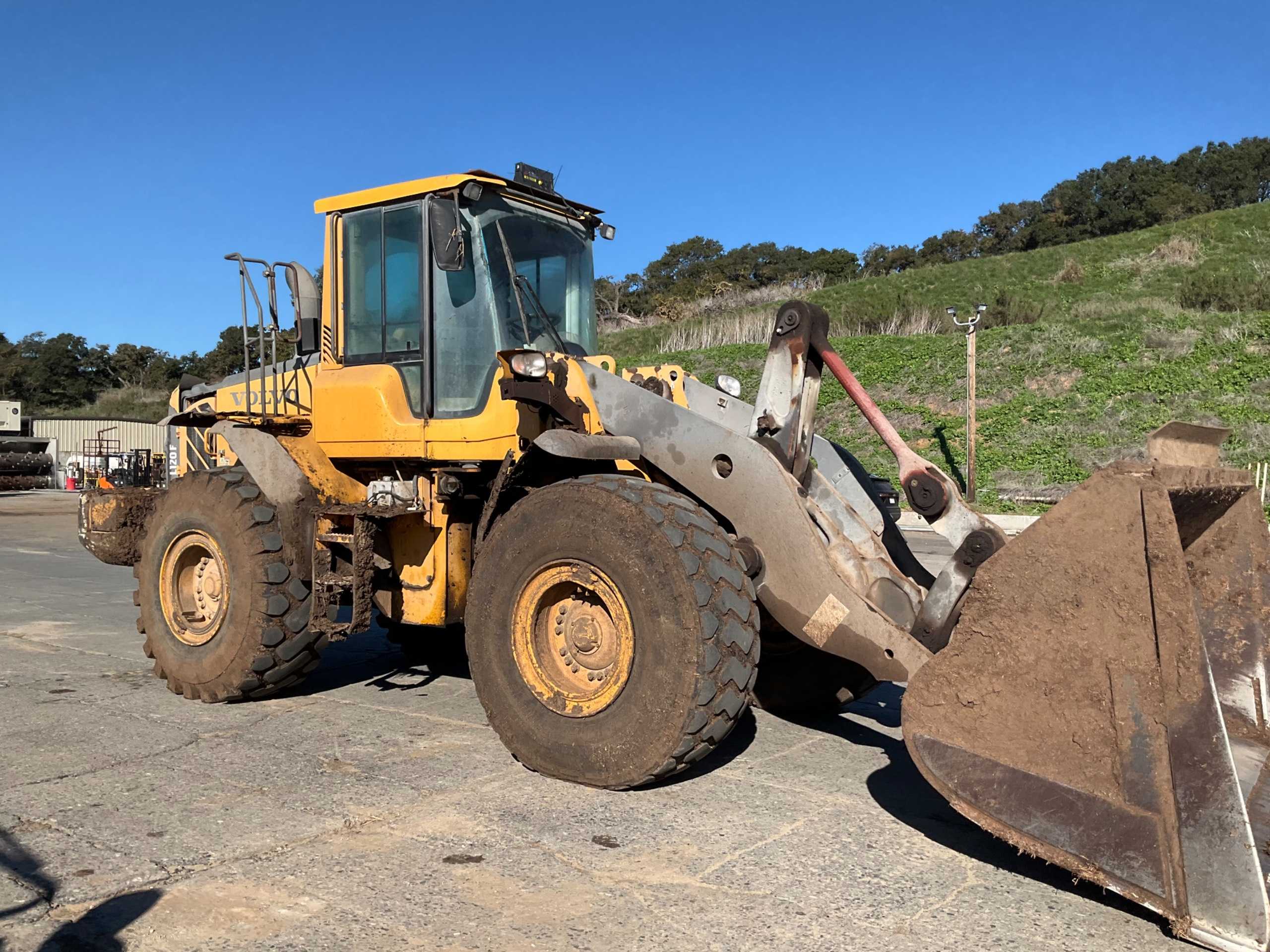 VOLVO L120F WHEEL LOADER