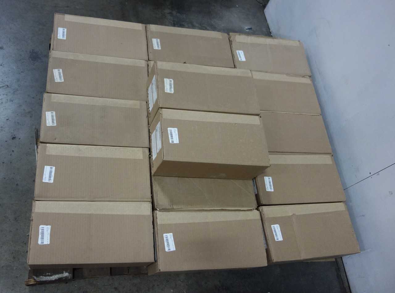 LOT OF UE UNITED E122-3BS ELECTRIC TEMPERATURE CONTROLS - AUTOMATION & CONTROLS