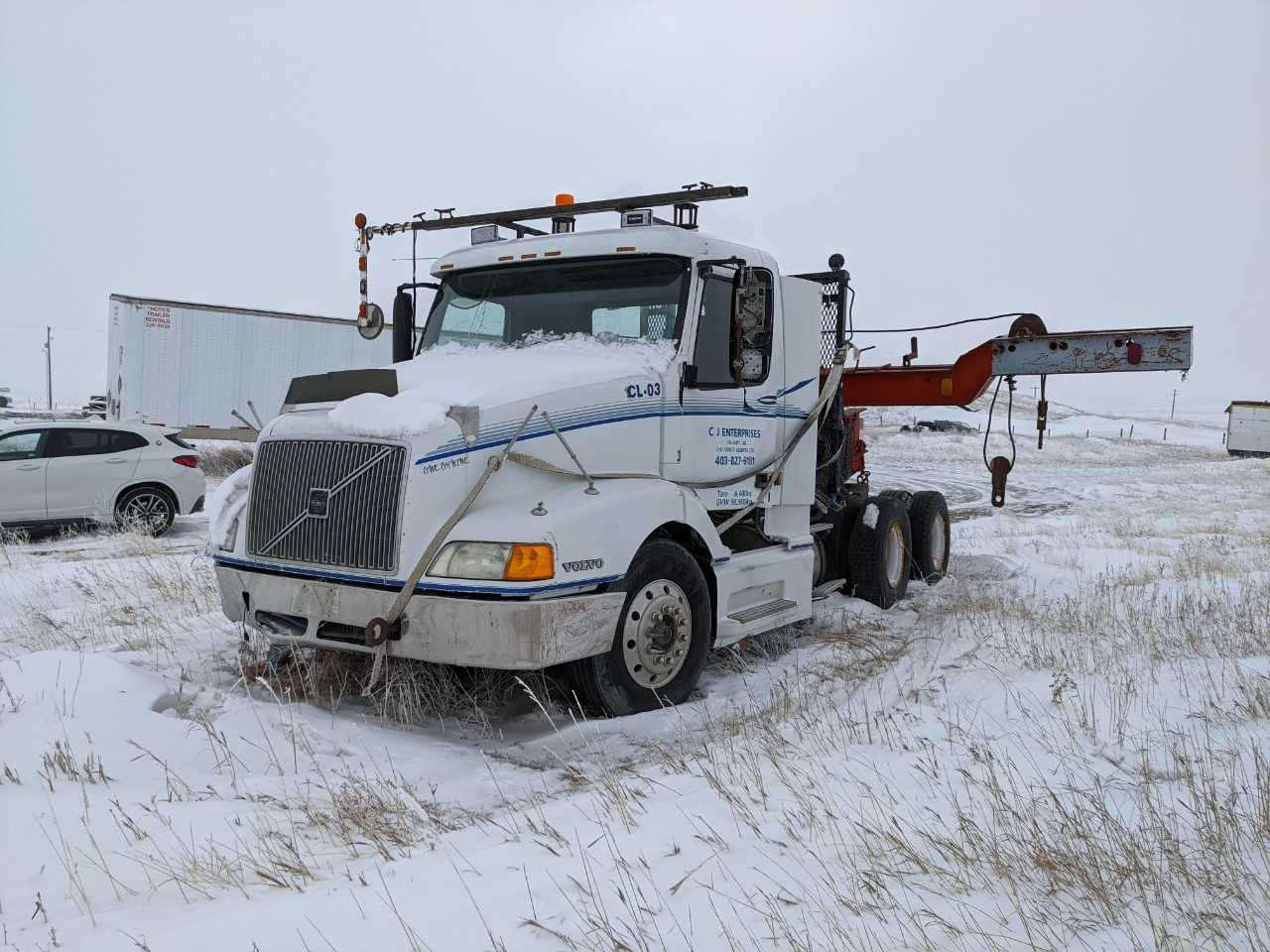 1998 Volvo GM Heavy Duty Truck - HYDRO EXCAVATOR TRUCKS 1998 Volvo GM Heavy Duty Truck - HYDRO EXCAVATOR TRUCKS