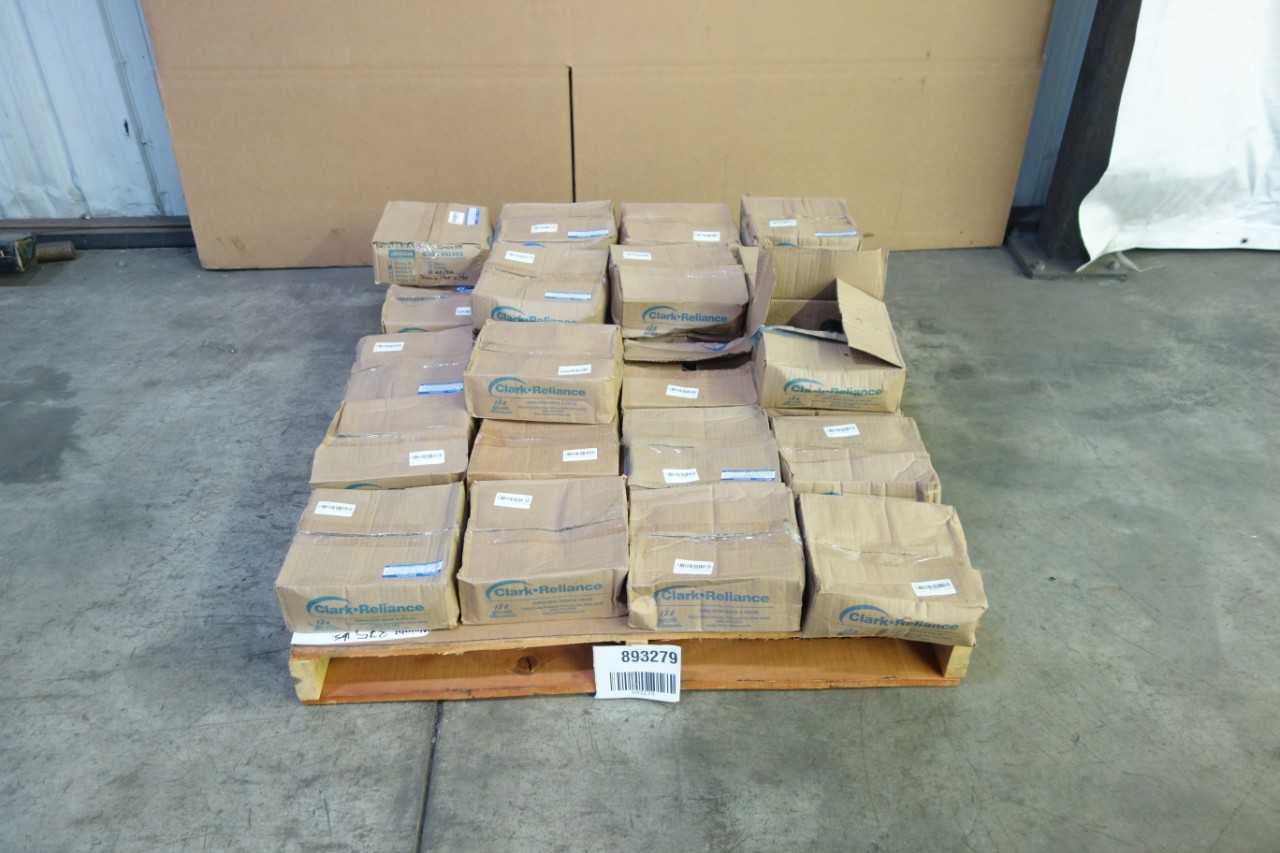PALLET OF CLARK RELIANCE SERIES 60 GAGE VALVES - VALVES