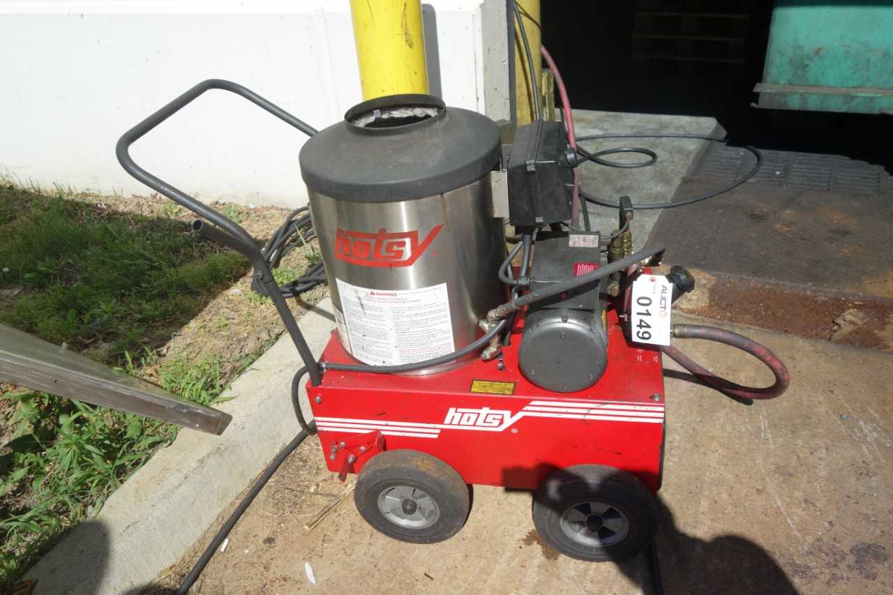 Hotsy 555S Hot water electric pressure washer (DELAYED REMOVAL) - PLANT & FACILITY