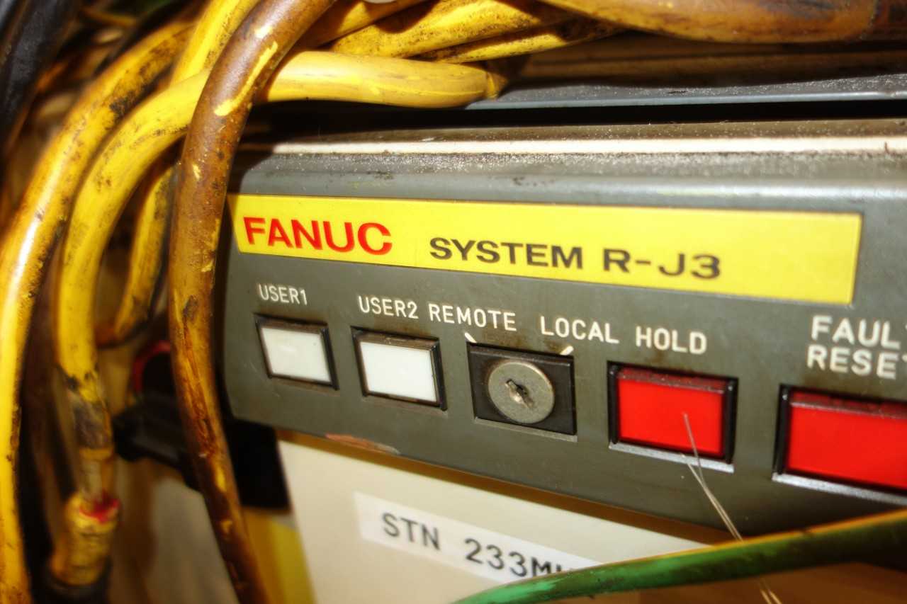 GE FANUC S-430iW ROBOT WITH R-J3 CONTROLLER - INDUSTRIAL ROBOTS