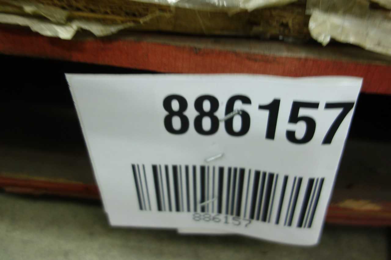 2 PALLETS OF CONVEX SAFETY MIRRORS - SAFETY EQUIPMENT