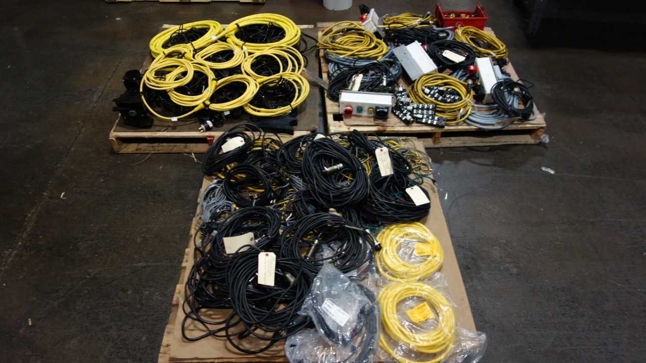 3 PALLETS OF ASSORTED ELECTRICAL CONTROLS, SENSORS, CABLES, CONTROL STATIONS, TURCK, BALLUFF, BANNER - ELECTRICAL COMPONENTS