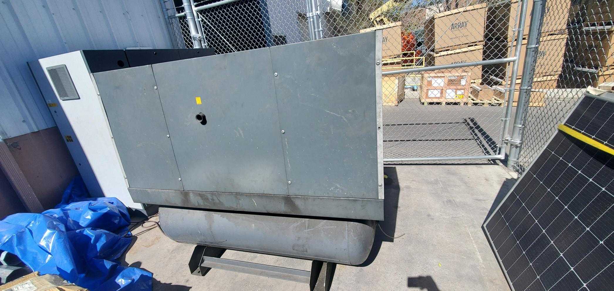 2014 Atlas Copco GA22FF Air Compressor - AIR COMPRESSORS