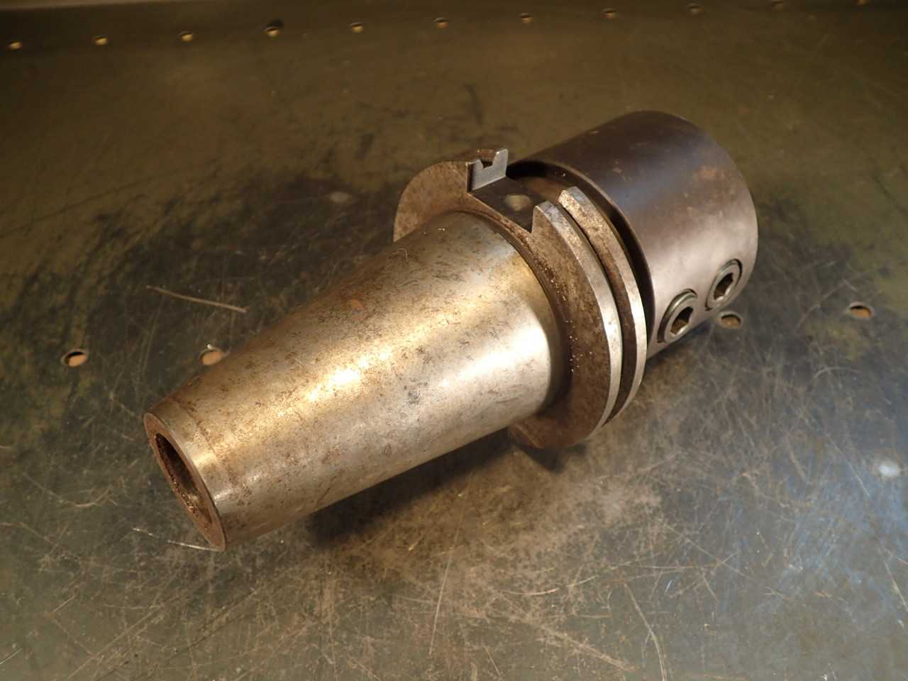 1-1/2" End Mill Tool Holder: 4" Projection, CAT-50V-Flange Taper Shank - MACHINING ACCESSORIES & TOOLING