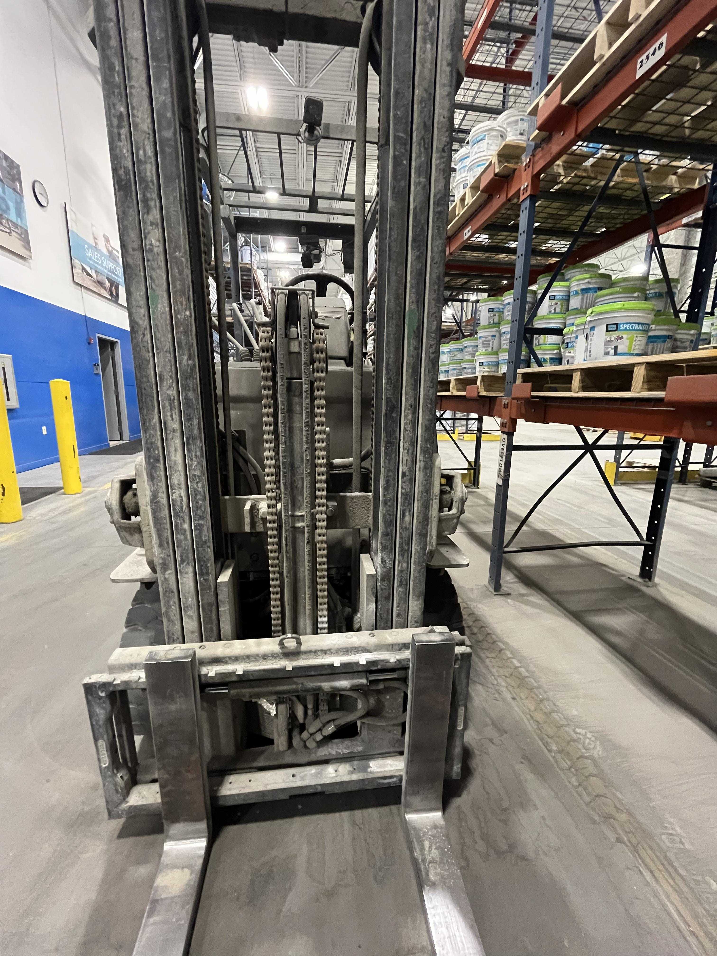 2005 Toyota 7FBCU25 Sitdown Forklift - FORKLIFTS