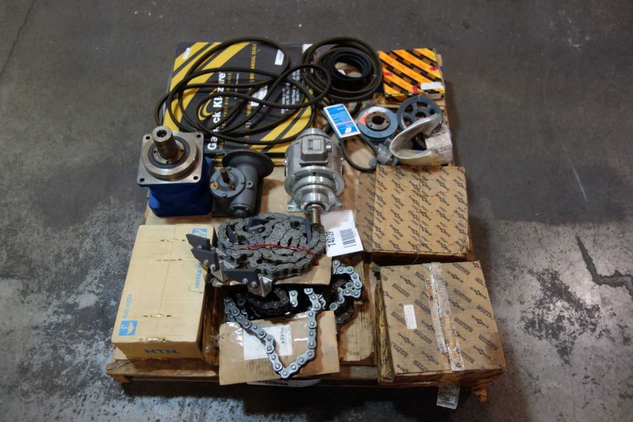 1 PALLET OF ASSORTED CONVEYOR CHAINS, BRAKE-CLUTCH, V-BELTS, GEAR REDUCERS-CATERPILLAR, KEB, DODGE - GEAR REDUCERS 1 PALLET OF ASSORTED CONVEYOR CHAINS, BRAKE-CLUTCH, V-BELTS, GEAR REDUCERS-CATERPILLAR, KEB, DODGE - GEAR REDUCERS