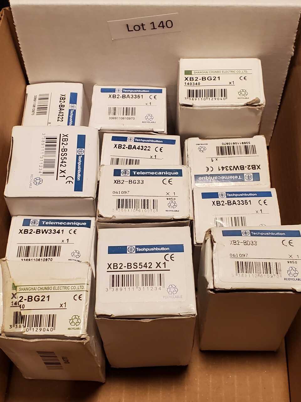 Lot of 12 Push buttons and Selector switch - ELECTRICAL COMPONENTS