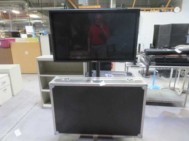 The&nbsp;Panasonic TH-50PF11UK&nbsp;is a 42" plasma display - HMIS & DISPLAYS