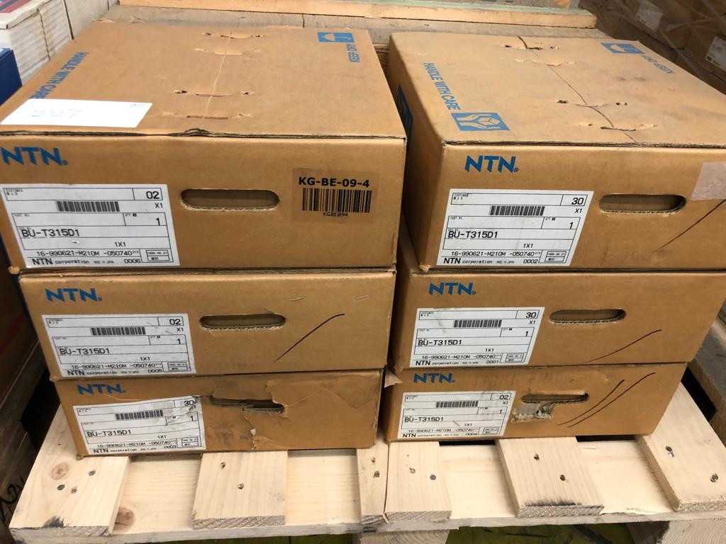 1 pallet of assorted bearings - BEARINGS
